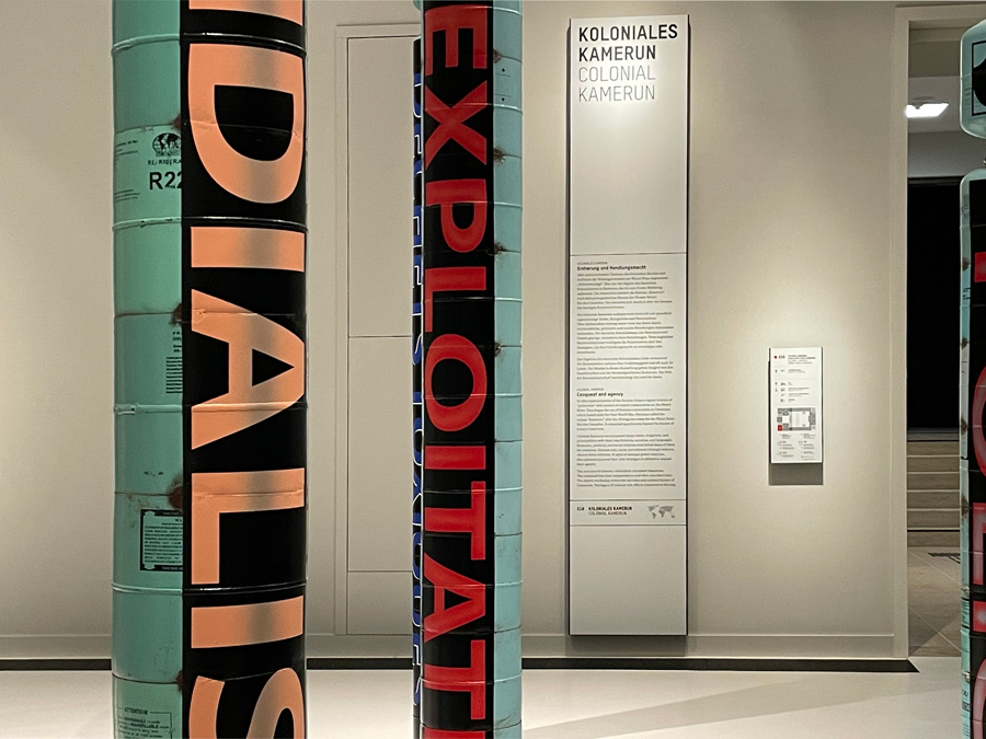 TypografischerEntwurf Ausstellungsgrafik Humboldt-Forum Berlin